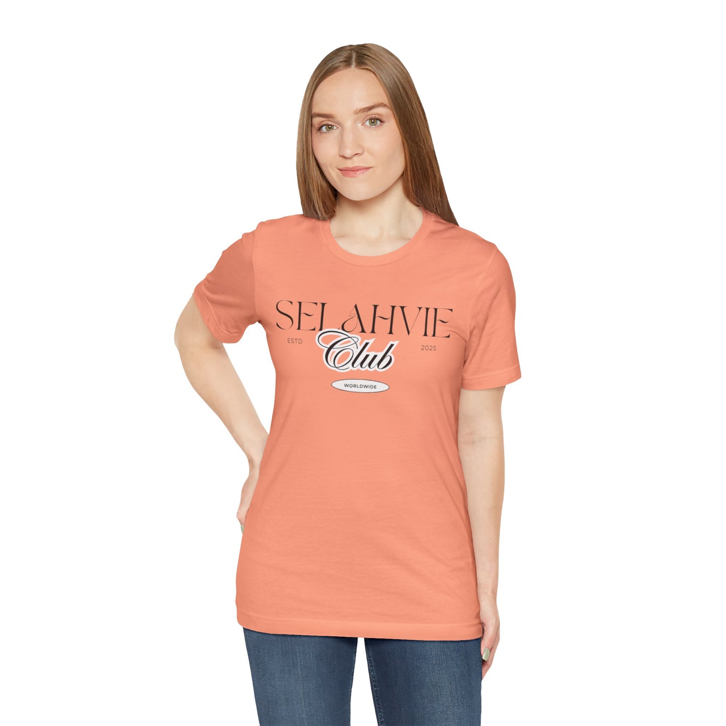 Selahvie Club Graphic Tee